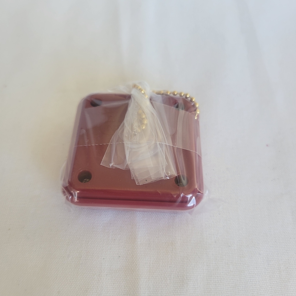 Nintendo Famicom Select Start Control Button Keychain - Picture 2 of 3